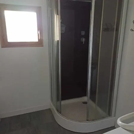 5mn Du Chateau De La Trye 15mn Aeroport De Beauvais Maison 84m2 Holiday home *