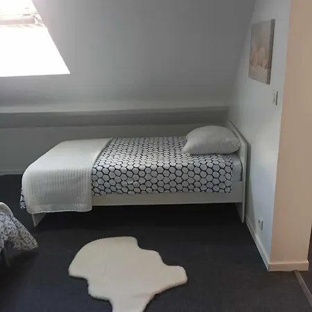 Holiday home 5mn Du Chateau De La Trye 15mn Aeroport De Beauvais Maison 84m2