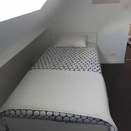 Holiday home 5mn Du Chateau De La Trye 15mn Aeroport De Beauvais Maison 84m2 Hermes