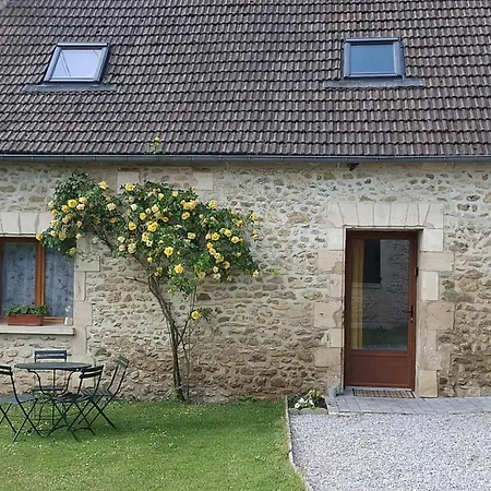 Holiday home 5mn Du Chateau De La Trye 15mn Aeroport De Beauvais Maison 84m2 Hermes