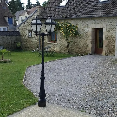 Maison 2 4 Lits 15mn Aeroport De Beauvais 5mn Du Chateau De La Trye Holiday home